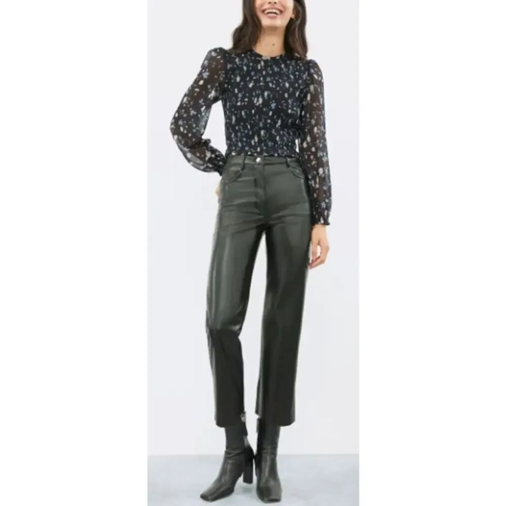NWT Wilfred Melina Cropped Vegan Leather Black Pants Women's Sz. 6